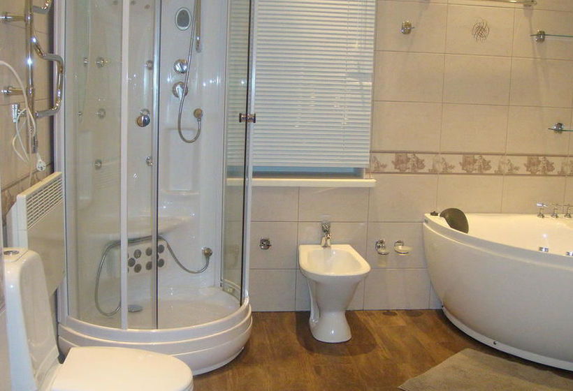 Hotel Alexandriya Vnukovo 4