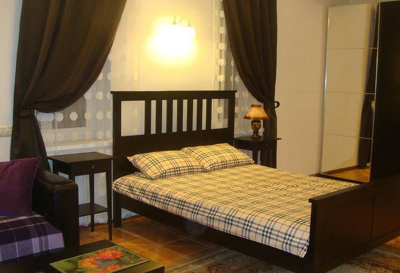 Hotel Alexandriya Vnukovo 8