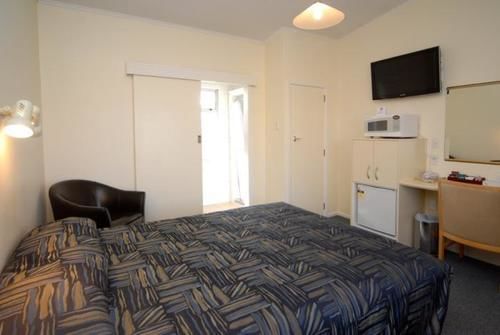 Frimley Lodge Motel 13