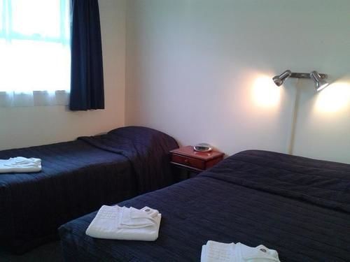 Frimley Lodge Motel 9