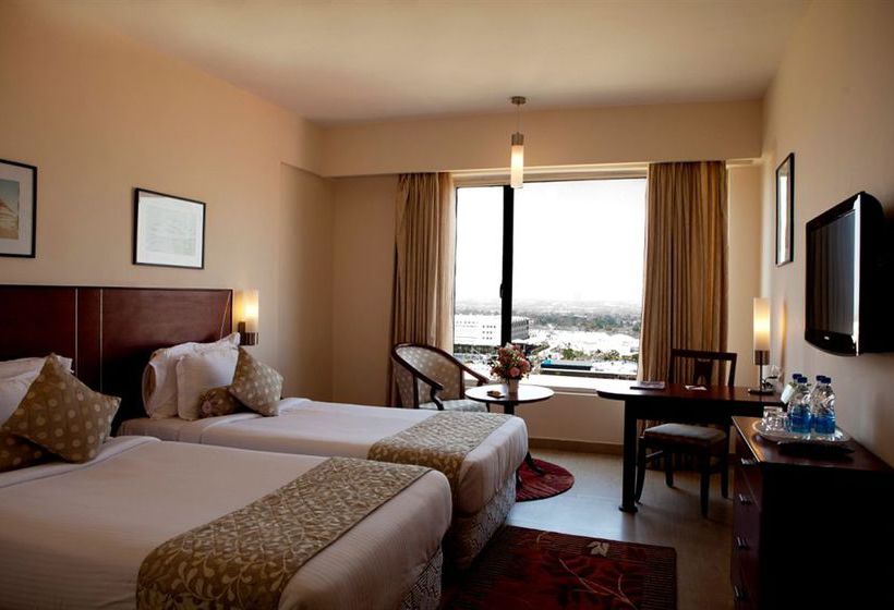 Hotel Celestia Suites At Leonia 1