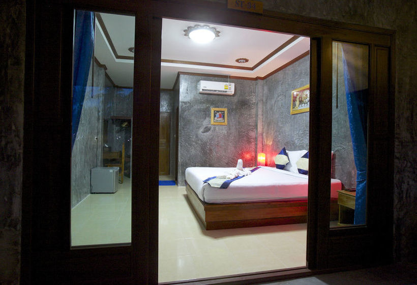 Hotel Wonderland Healing Center 17