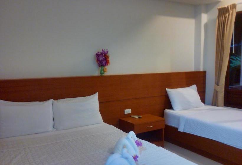 Hotel Modern Resort 18