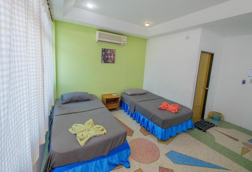 Hostel Hacienda Backpackers 8