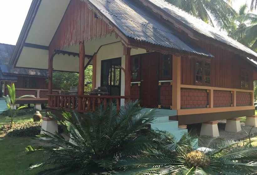 Hotel Chaloklum Bay Resort 14