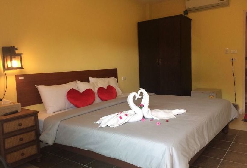 Hotel Baan Baramee Guesthouse 13