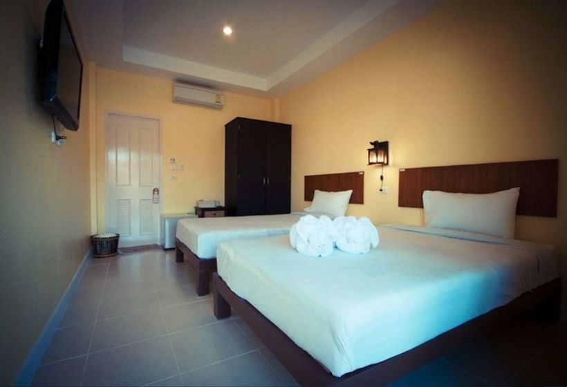 Hotel Baan Baramee Guesthouse 8