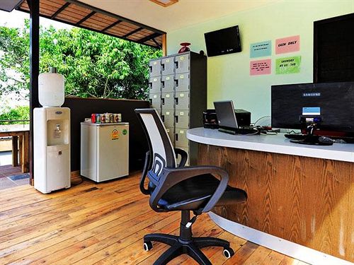 Hotel Phi Phi Sea Sky Resort 11