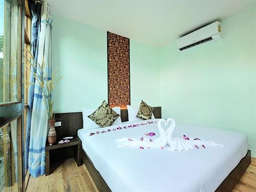 Hotel Phi Phi Sea Sky Resort 17