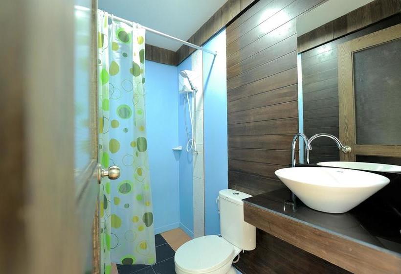 Hotel Phi Phi Sea Sky Resort 4