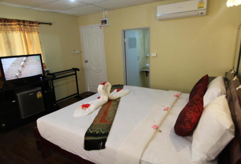 Hotel Phi Phi Ba Kao Bay Resort 3