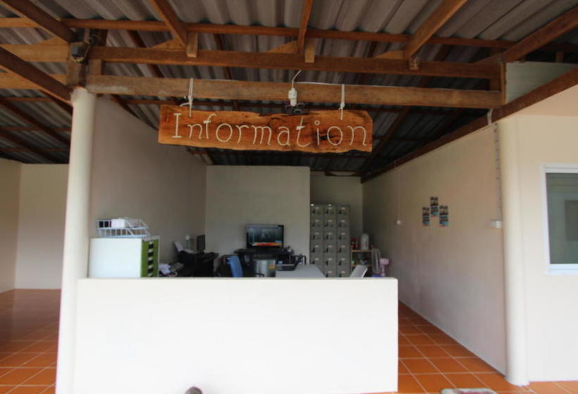 Hotel Phi Phi Ba Kao Bay Resort 5