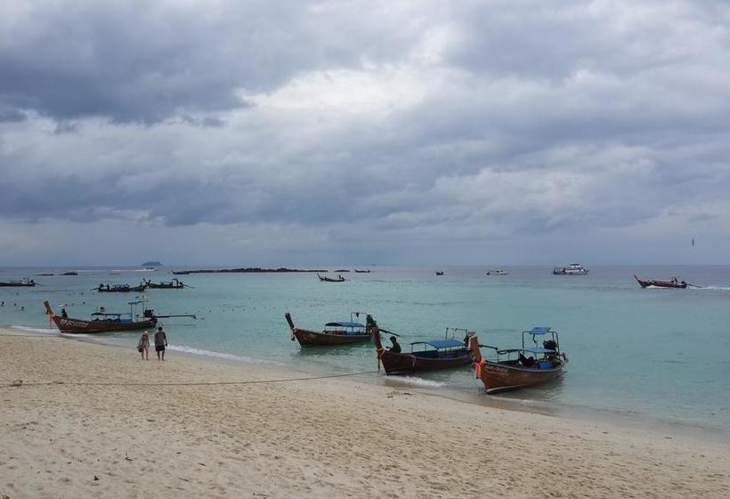 Hotel P.p. Blue Sky Resort 8