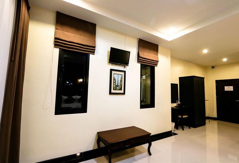 Hotel The Rich House 14