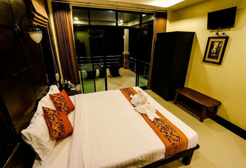 Hotel The Rich House 4