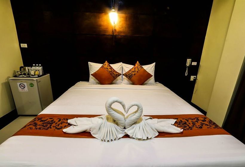 Hotel The Rich House 5