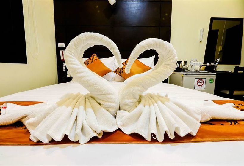 Hotel The Rich House 6