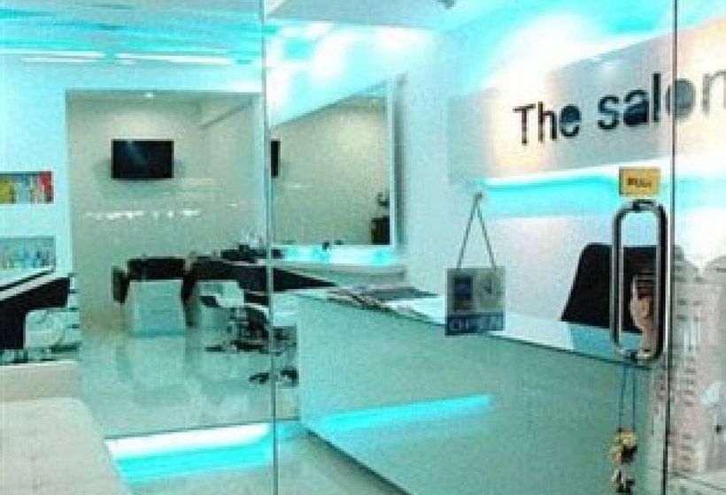 Hotel The Dream Garden 8