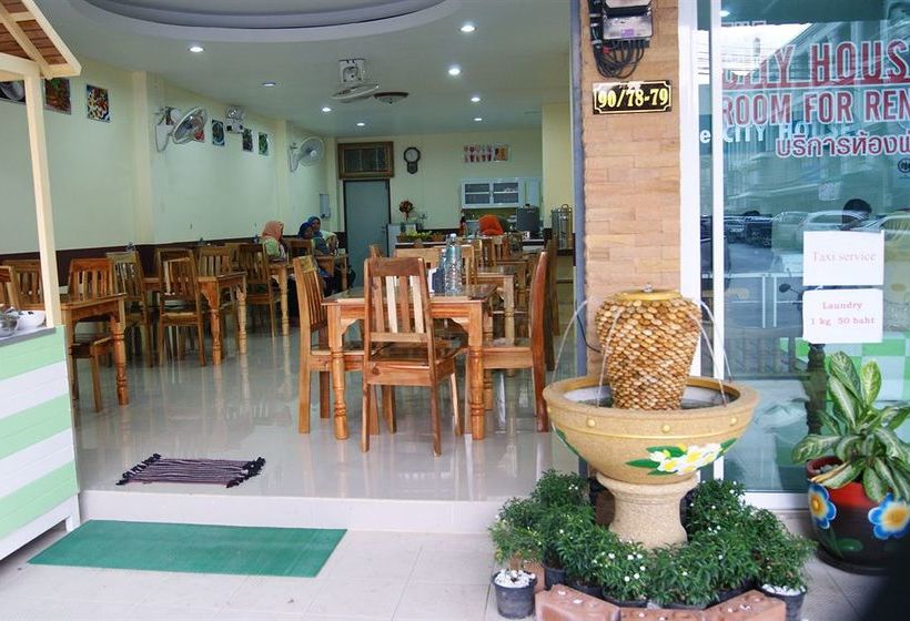 Hotel The City House 5