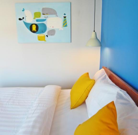 Hotel Sleep Whale Express 10