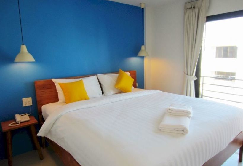 Hotel Sleep Whale Express 18