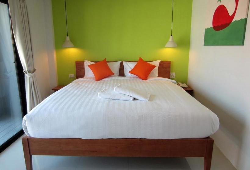 Hotel Sleep Whale Express 8