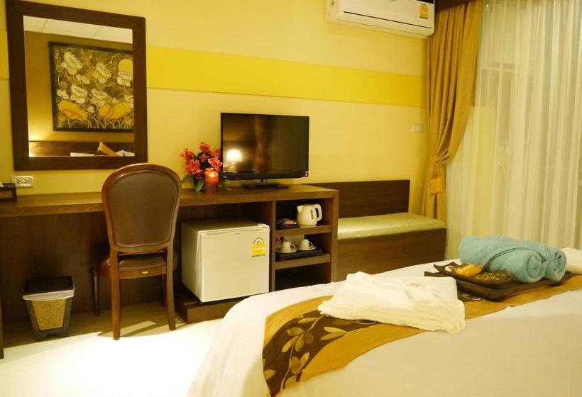 Hotel Golden Moon Aonang 9