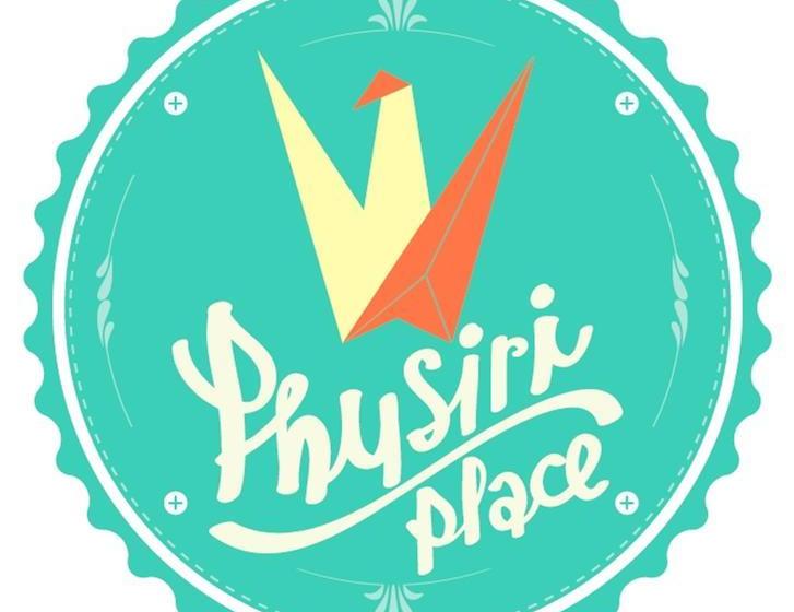 Hotel Phusiri Place 12