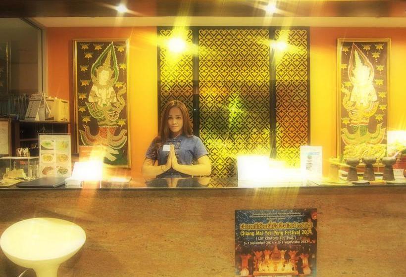 Hotel Phusiri Place 15