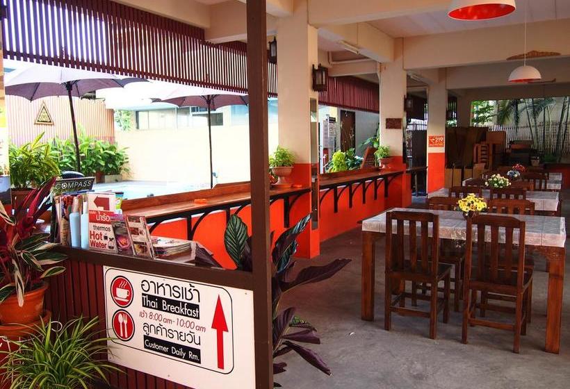 Hotel Phusiri Place 17