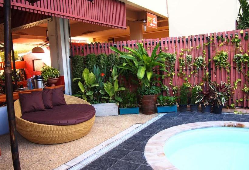 Hotel Phusiri Place 2