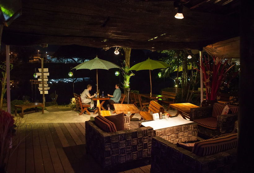 Hotel Hollanda Montri Guesthouse 14