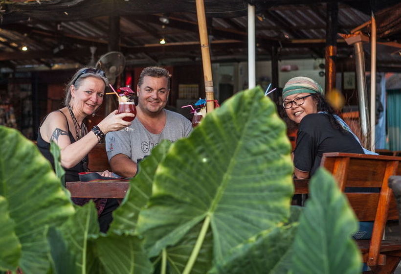 Hotel Hollanda Montri Guesthouse 18