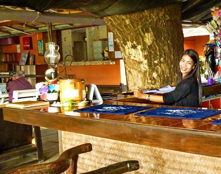 Hotel Hollanda Montri Guesthouse 19