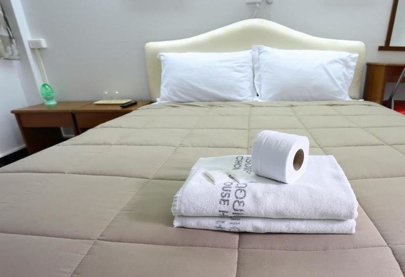 Hotel Chomdoi House 18