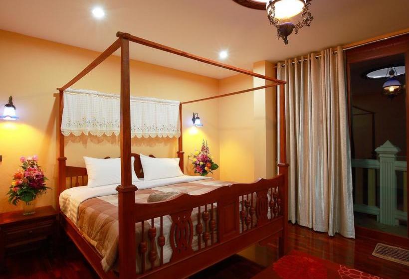 Hotel At Chiang Mai 4
