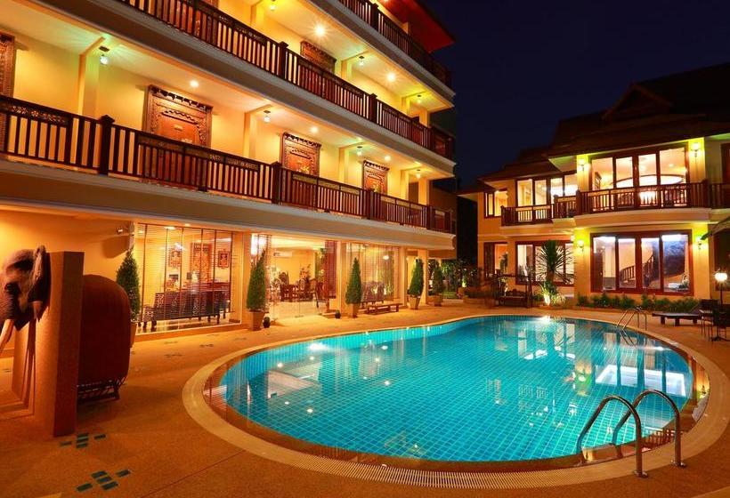 Hotel At Chiang Mai 8