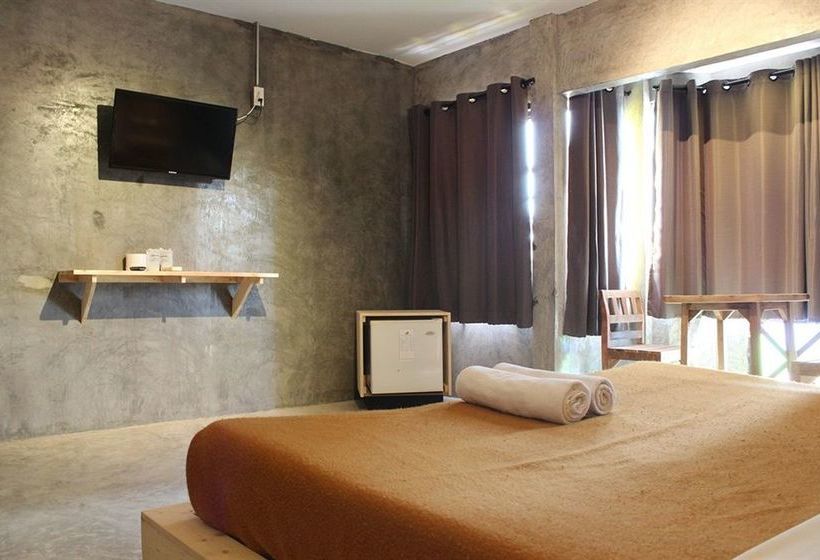 Unotel Karon Beach 6