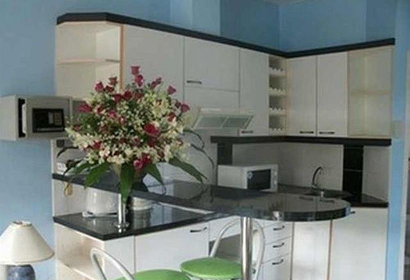 The Club Hotel Kamala 18