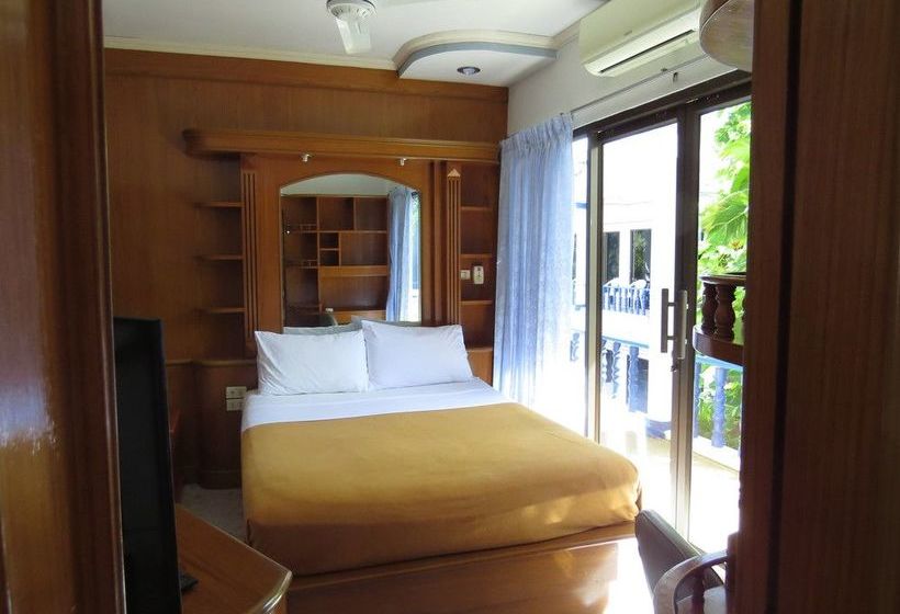 The Club Hotel Kamala 9