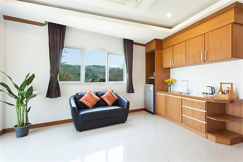 Hotel Sungthong Kamala Beach Resort 12