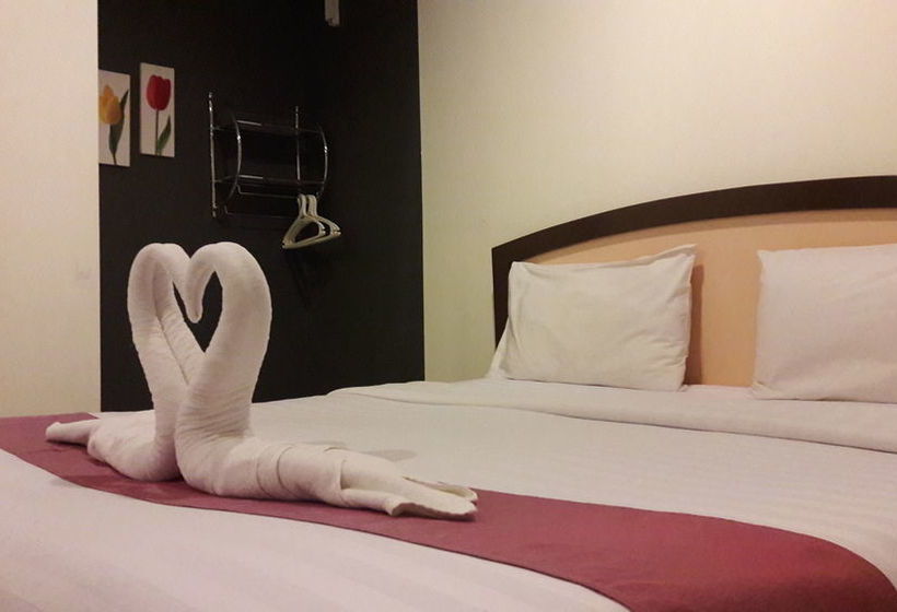 Hotel Phuket Racha Guesthouse 20