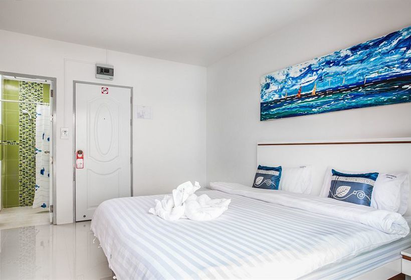 Hotel Modern Place 4