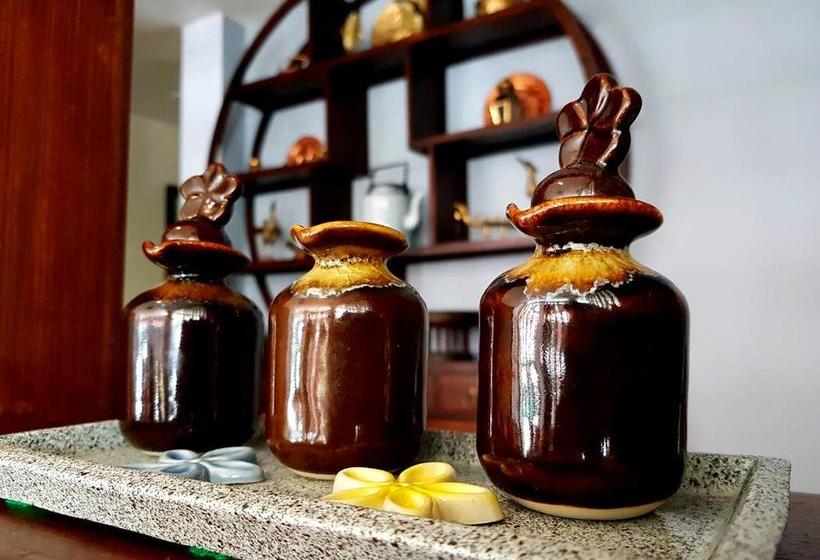 Hotel Lub Sbuy House 10