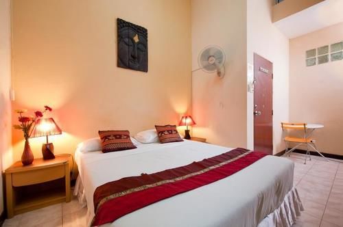 Hotel Karon Sunshine Guesthouse & Bar 2