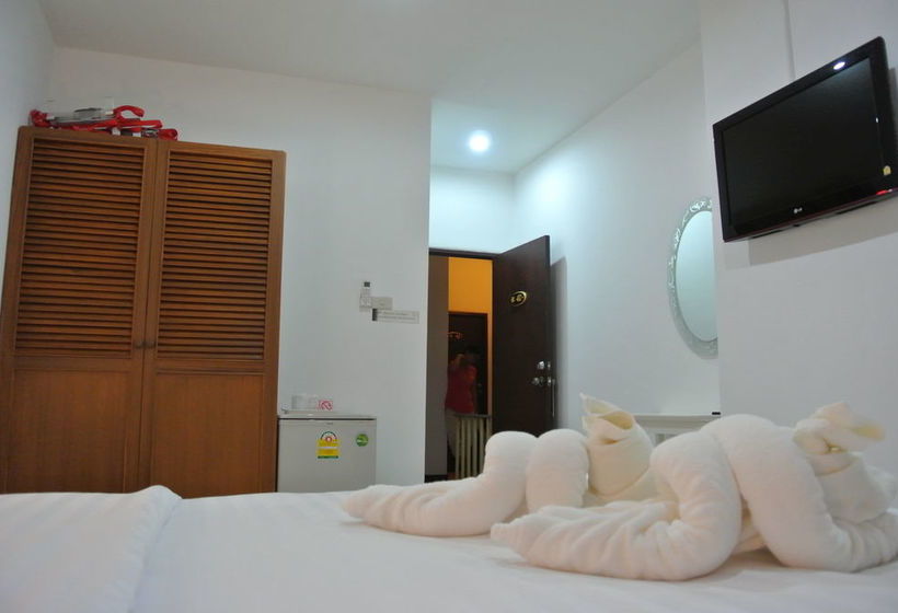 Hotel Karon Sunshine Guesthouse & Bar 3