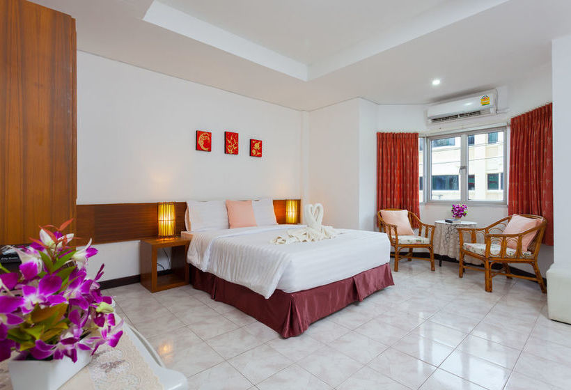 Hotel Karon Sunshine Guesthouse & Bar 6