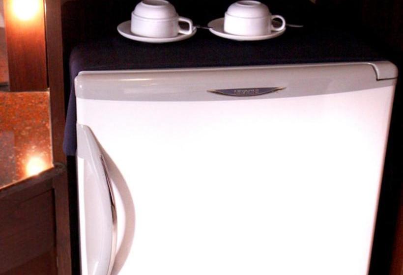 Hotel Karon Café Inn 10