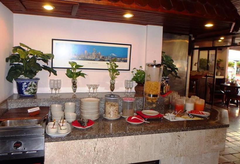 Hotel Karon Café Inn 8