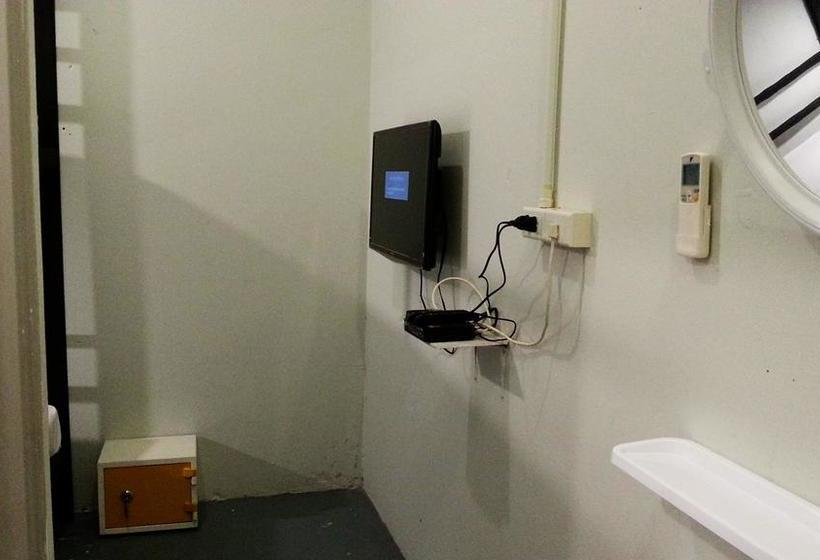 Hotel Gotum Hostel & Restaurant 2 1